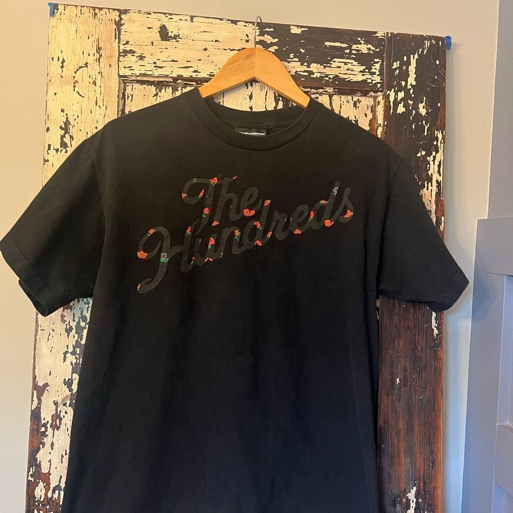 The Hundreds streetwear Rose Spell out size Medium unisex T-shirt. Streetwear